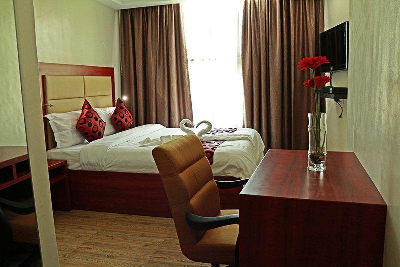 Cherry Midtown Hotel Olongapo Ruang foto