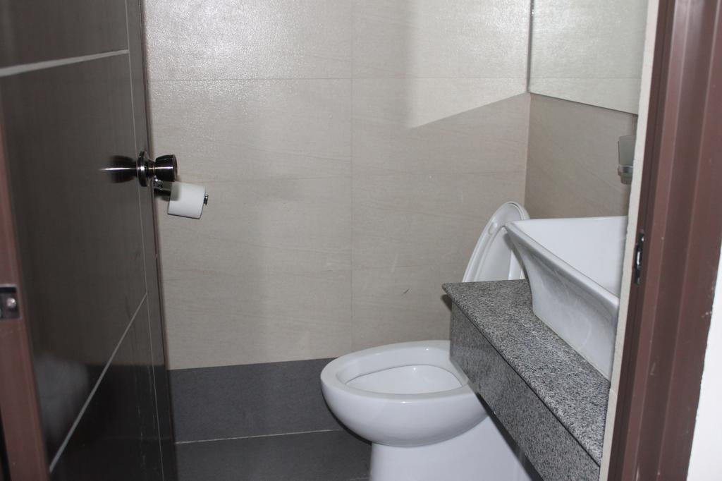Cherry Midtown Hotel Olongapo Ruang foto