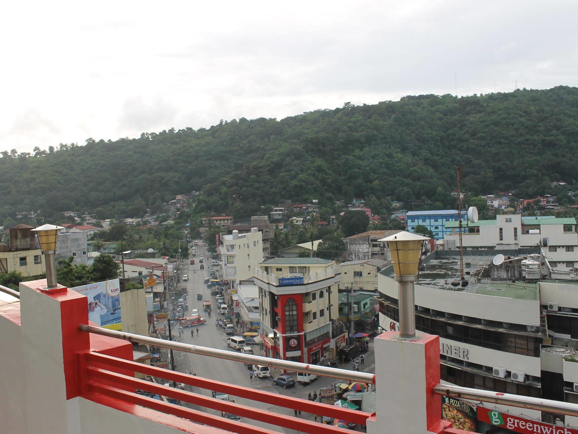 Cherry Midtown Hotel Olongapo Bagian luar foto